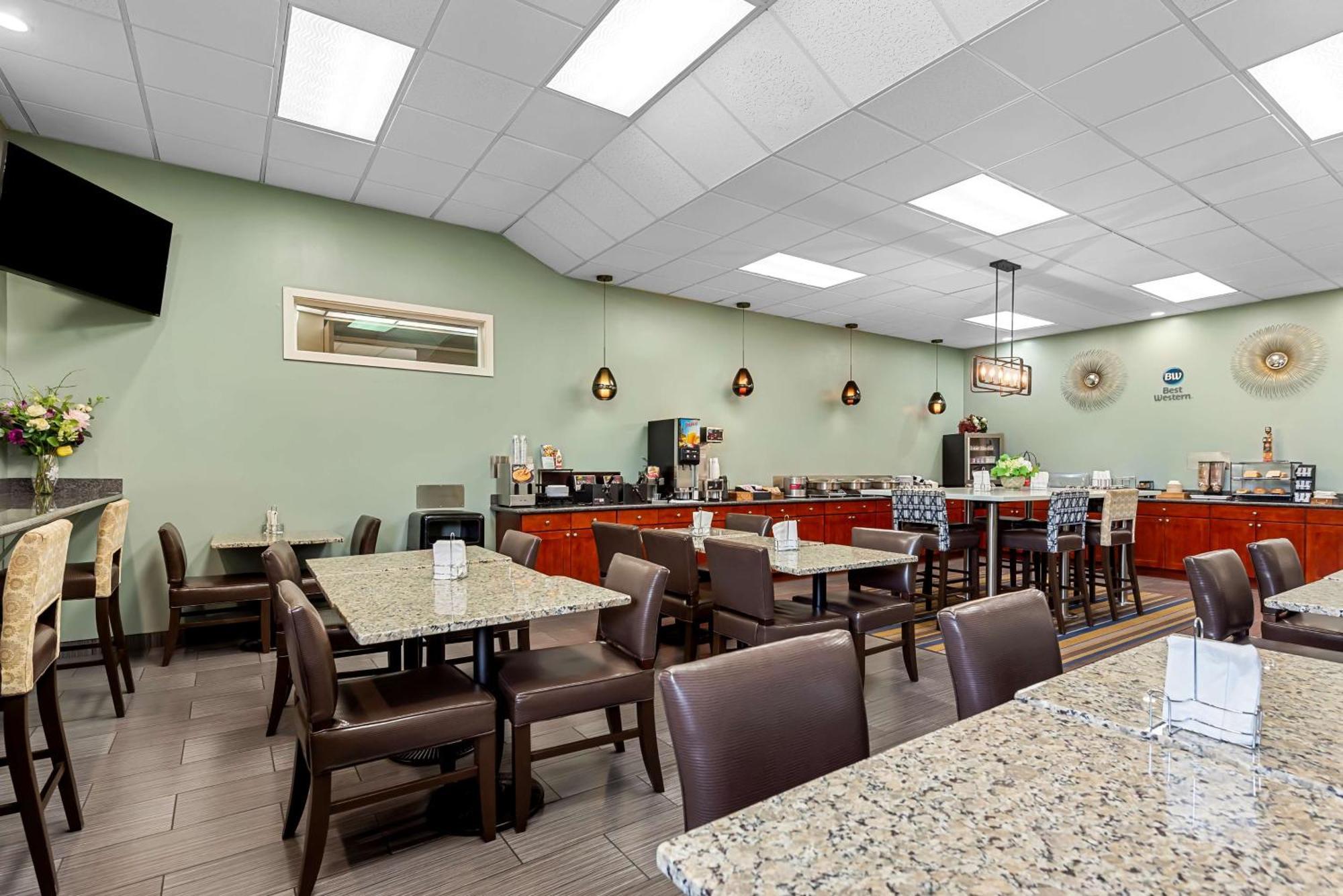 Best Western Cascadia Inn Everett Esterno foto